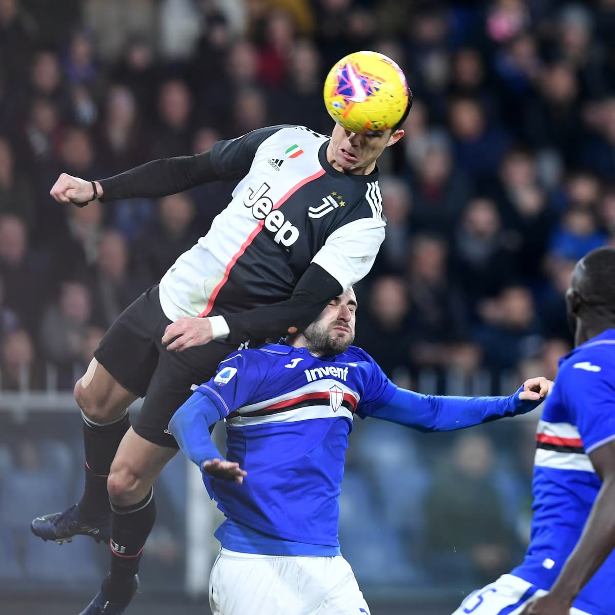 Salto de Cristiano Ronaldo ante la Juventus de Sampdoria